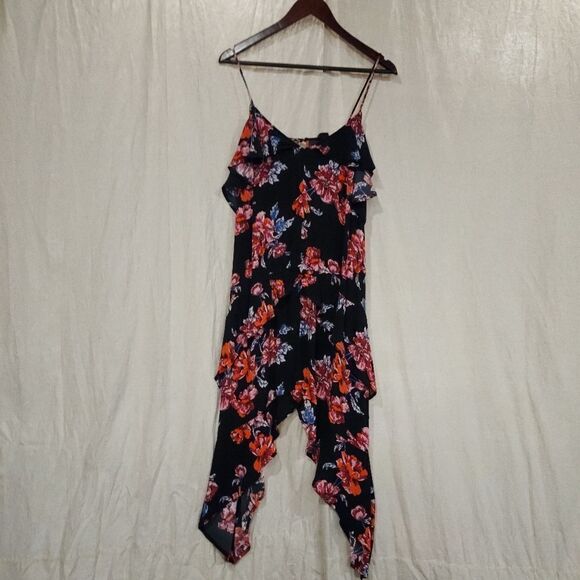 Free Press High Low Hankerchief Hem Floral Print - Picture 1 of 9
